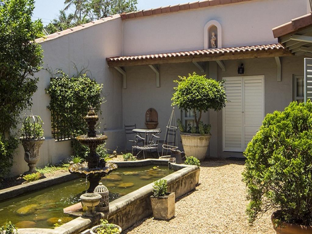 Maison H Guest House Дърбан Екстериор снимка